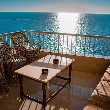Apartment Panorama Beach Montazah Families Only Alexandria Ngoại thất bức ảnh